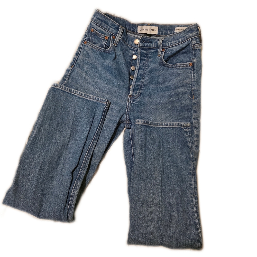 Aritzia Denim Forum Arlo High-Rise Straight Leg Light 28L Blue Jeans Size 26 - Picture 3 of 7